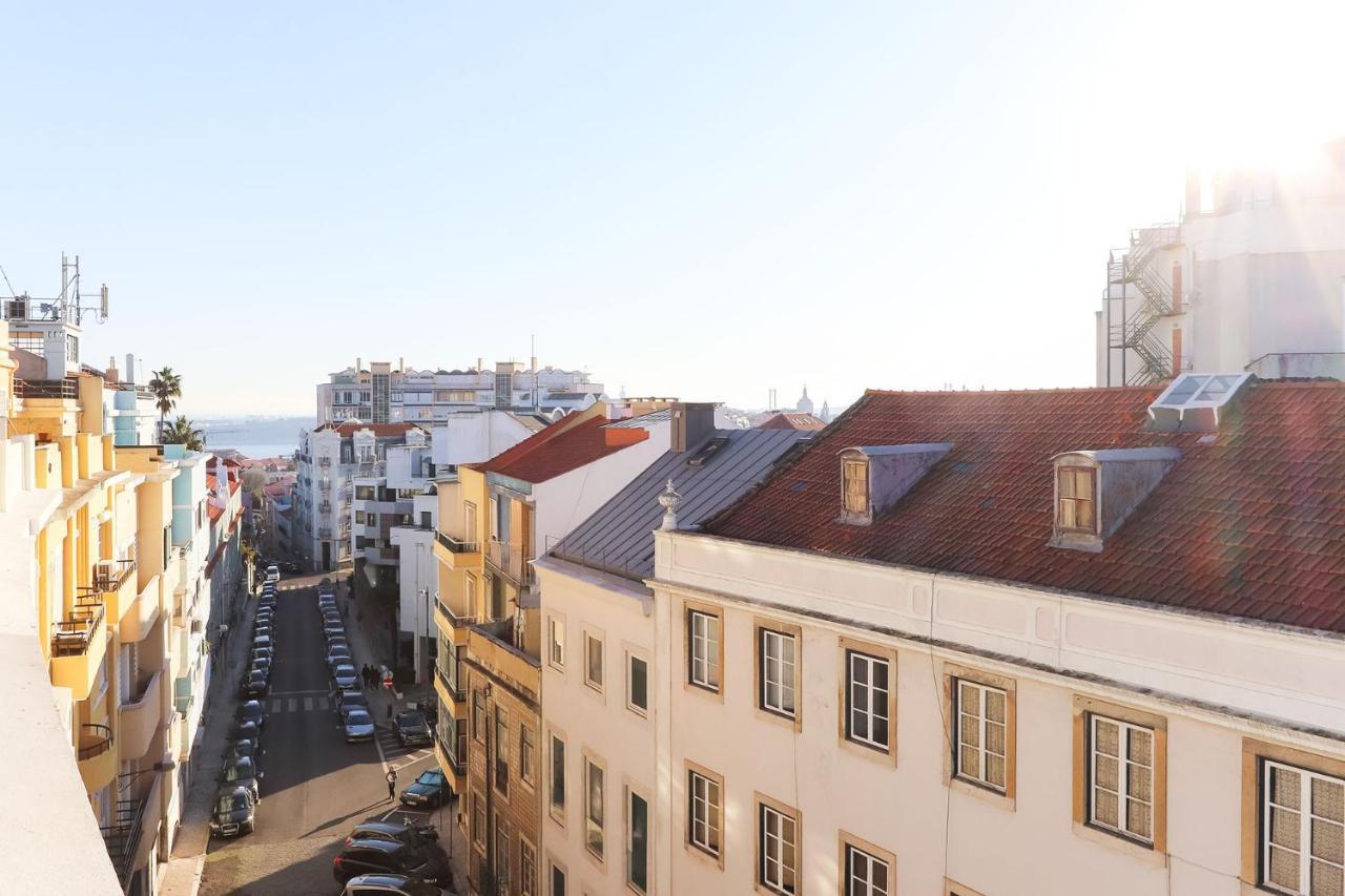Marques De Pombal Duplex With Terrace By Homing Apartment Lisbon Luaran gambar
